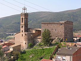 Súria - Castell i església de la Mare de Déu.jpg