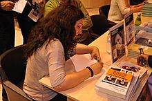 Salon du livre de Paris, 2013 marse (8900891916).jpg