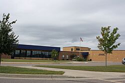 Tomahawk Wisconsin High School.jpg