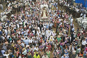 Archivo:Virgen de los Remedios de Aljaraque en Romeria