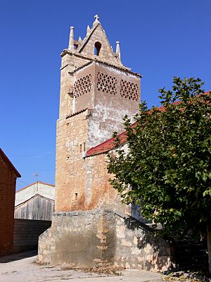 Archivo:02-ALDEA DE SAN ESTEBAN-2010