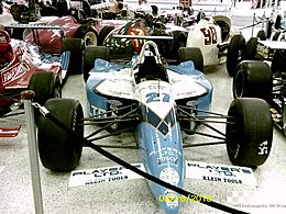Archivo:1995 Indianapolis 500 winning car