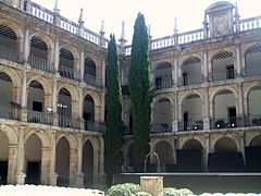 Alcalá de Henares - Colegio Mayor de San Ildefonso - Patio de Santo Tomas de Villanueva 1