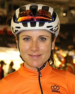 Annemiek van Vleuten 2017 ECh.jpg