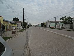 Avenida San Martín, San Sylvina, Chaco.jpg