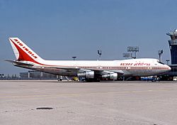 Boeing 747-237B, Air-India AN0574902.jpg