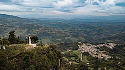 Bolívar desde el Mirador El Picacho.jpg