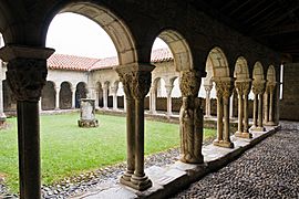 Cathédrale Saint-Bertrand de Comminges-Cloitre