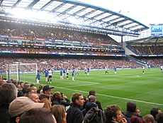Archivo:Chelsea defend corner