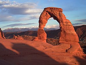 Archivo:Delicate arch sunset