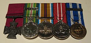 Archivo:Donaldson VC medals AWM March09