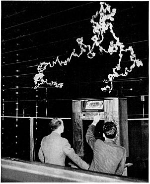 Archivo:GE FM radio antistatic demonstration 1940