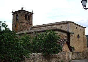Archivo:Iglesia de Ojacastro