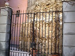 Archivo:Madrid muralla cristiana mancebos