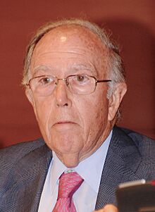 Marcelino Oreja 2014 - UNED Homenaje a Adolfo Suárez (cropped).jpg
