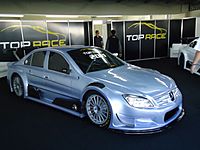 Archivo:Mercedes-Benz Clase C de TRV6 Modelo 2011