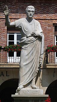 Archivo:Monumento a Quintiliano, Calahorra