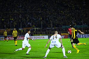 Archivo:Peñarol vs Santos 2011-06-15 - 1