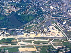 Philadelphia International Airport.jpg