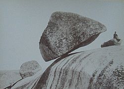 Archivo:Piedra Movediza de Tandil
