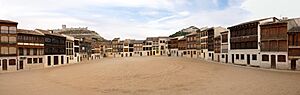 Archivo:Plaza del Coso de Peñafiel