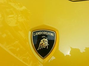 Archivo:Yellow Lamborghini - Montecarlo 04
