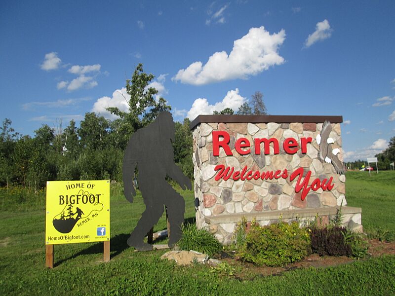 Remer Welcomes You Sign
