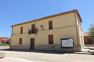 Archivo:Ayuntamiento de Castroponce