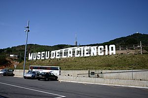 Archivo:Barcelona.Museu.de.la.Ciencia.Cartel