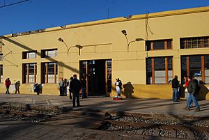 Archivo:Curicó Train Station