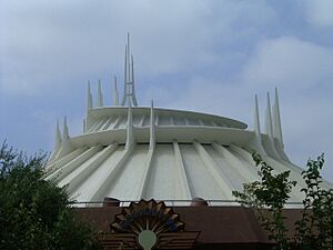 Archivo:Disneyland Aug22 025