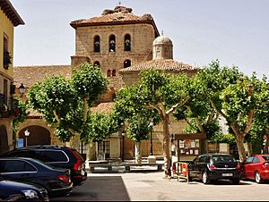 Archivo:Iglesia parroquial de Nuestra Señora de la Asunción, Piedrahíta