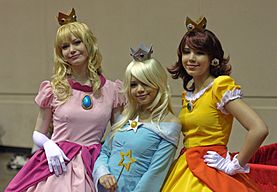 Archivo:MegaCon 2010 - Three Princesses (4571425481)