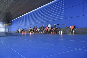 Archivo:Memorial por las victimas de los Atentados del 11M - 2024 - Atocha - Madrid 04