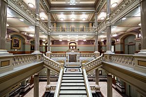 Archivo:Providence City Hall interior