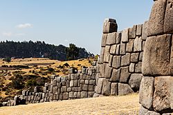 Archivo:Sacsayhuamán, Cusco, Perú, 2015-07-31, DD 36