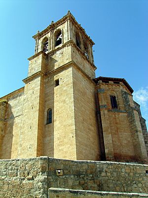 Archivo:Torre de la Iglesia de Olmedillo