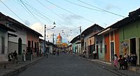 Archivo:Typical Nicaraguan street
