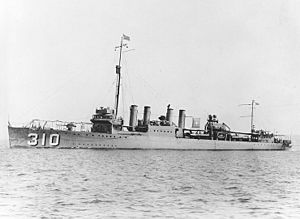 Archivo:USS S. P. Lee (DD-310)