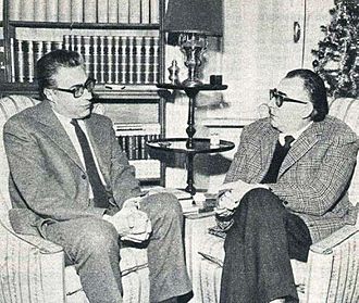 1964 01 18 Diego Fabbri (a destra) e Luigi Silori (corretta).jpg