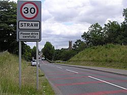 Approaching Straw - geograph.org.uk - 512384.jpg