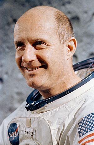 Archivo:Astronaut Thomas P. Stafford, prime crew commander of the Apollo 10 lunar orbit mission