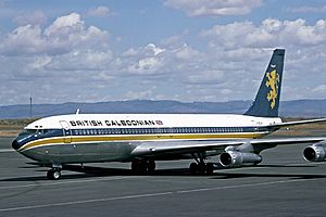 Archivo:British Caledonian Boeing 707-338C
