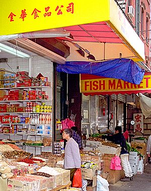 Archivo:Chinatown manhattan fishmarket