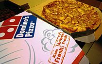 Archivo:Domino's Pizza (Malaysia), Chicken Pepperoni, NY Crust
