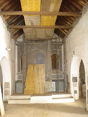 Archivo:Ermita san anton sanlucar barrameda nave central retablo