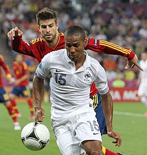 Archivo:Florent Malouda Euro 2012 vs Spain 02