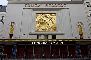 Folies Bergère, Paris 6 February 2016.jpg