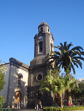 Iglesia de Nuestra Señora de la Peña de Francia.jpg