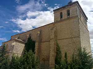 Archivo:Iglesia de San Miguel, Requena de Campos 02